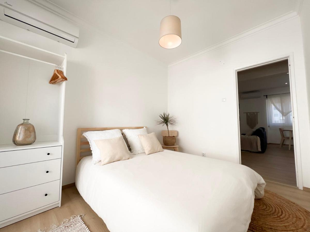 Capitao Ribeiro Surf House Apartment Costa de Caparica Exterior foto